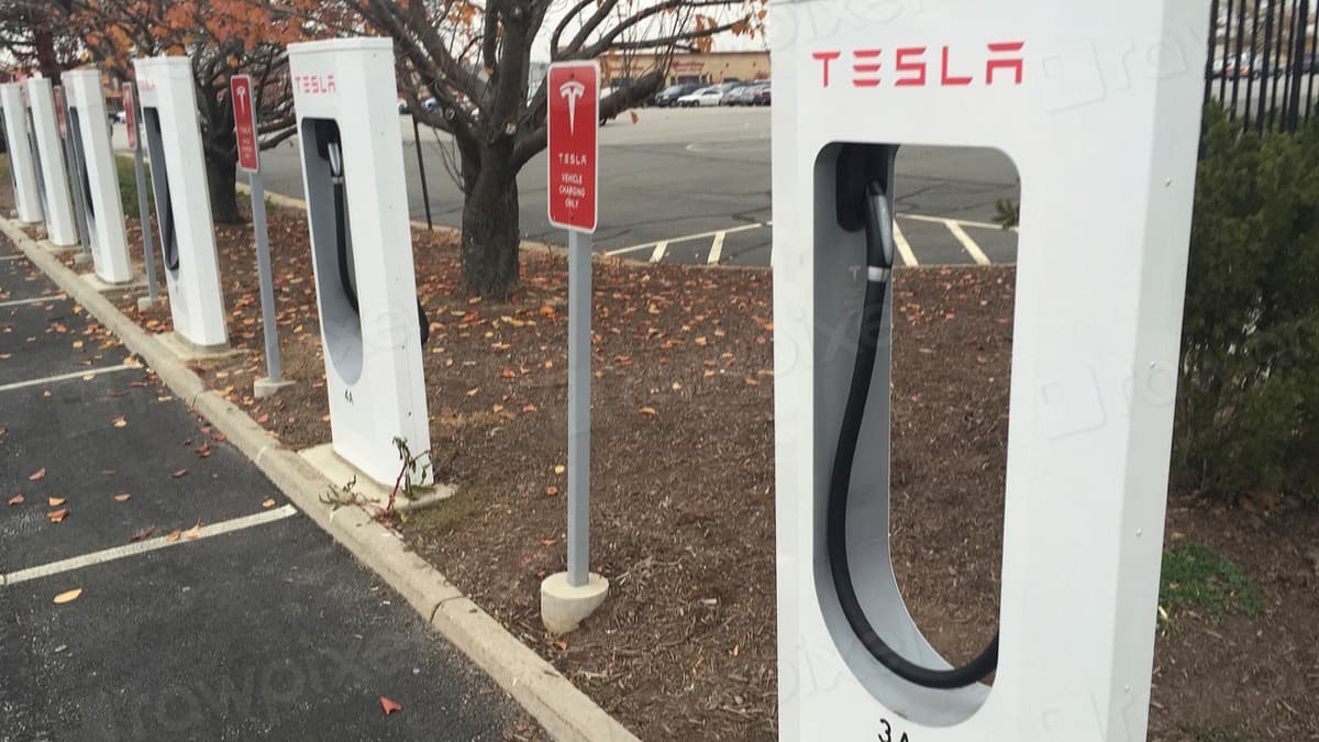 Des bornes de recharge pour voitures électriques
